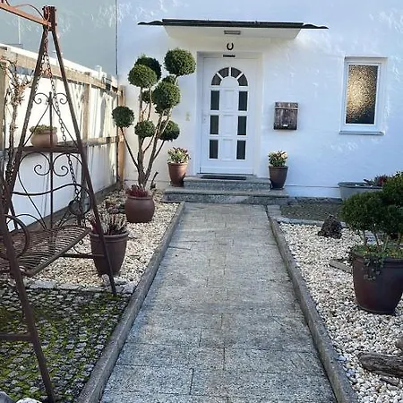 Kaminwohnung Mit 24qm Suedterrasse Naehe Zugspitze / Eibsee アパート